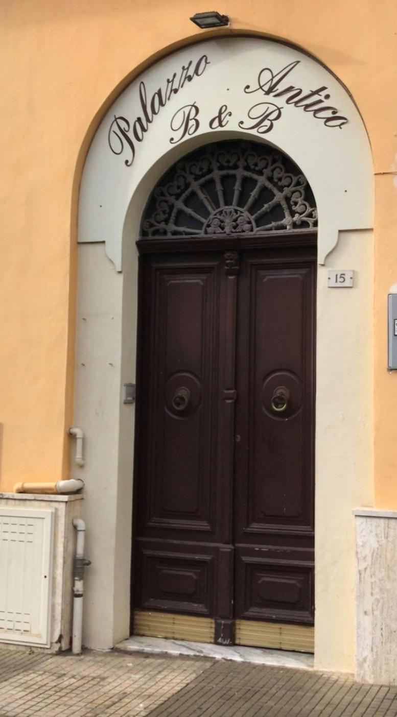 פראביטה B&B New Antico Palazzo מראה חיצוני תמונה